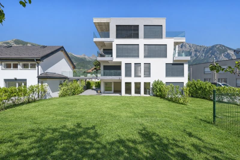 Appartement neuf de 2.5 pièces avec grand jardin et terrasses (2)