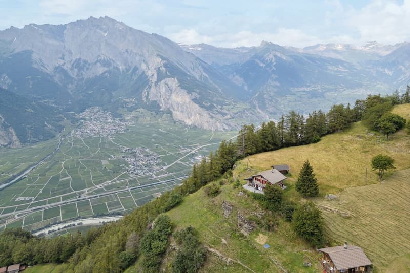 In the heart of nature, at the gates of Haute-Nendaz! (2)