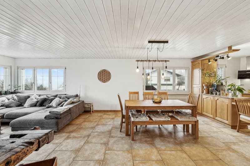 Family house with large plot in St.-Triphon (3)