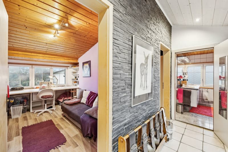 Family house with large plot in St.-Triphon (8)