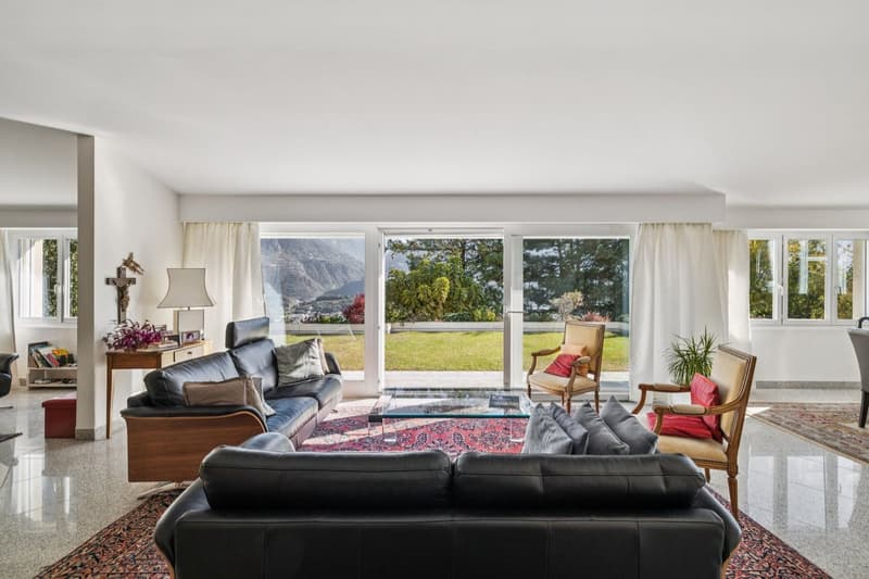 Élégante villa avec vue panoramique et studio indépendant (3)