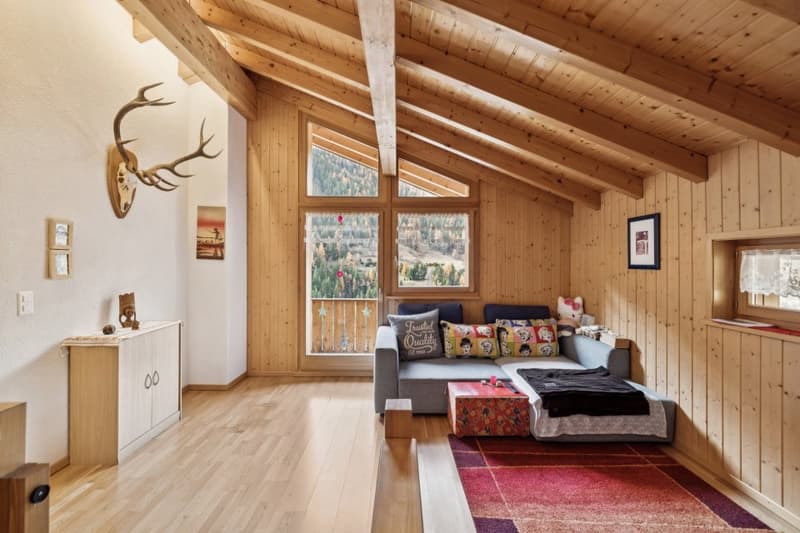 Rare property: chalet with no direct neighbors in Val d'Anniviers (10)