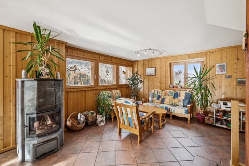Rare property: chalet with no direct neighbors in Val d'Anniviers (7)