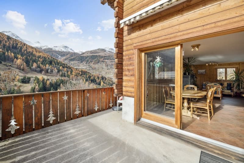 Rare property: chalet with no direct neighbors in Val d'Anniviers (6)