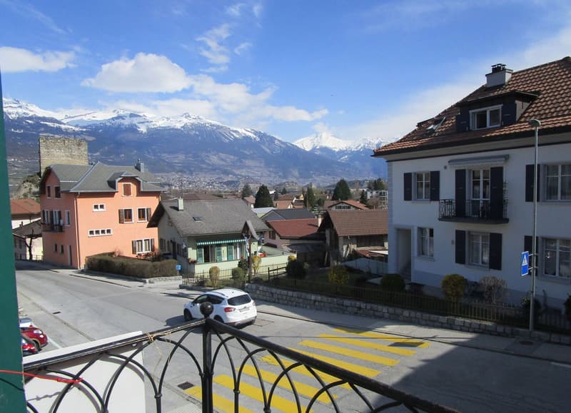 Close to Sierre: 3.5 rooms with carnotzet currently rented (1)