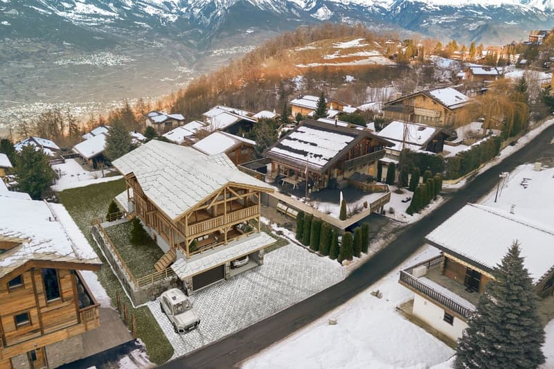 Chalet de haut standing à construire ! (2)
