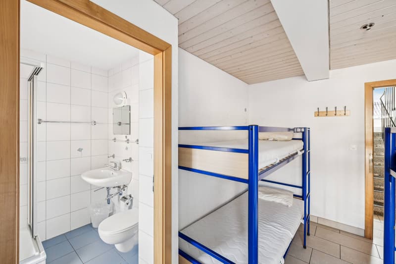 Guest house in the heart of Marécottes - Rare opportunity (12)