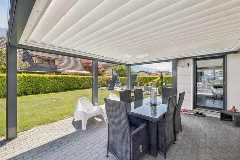 Modern and comfortable villa with jacuzzi (5)