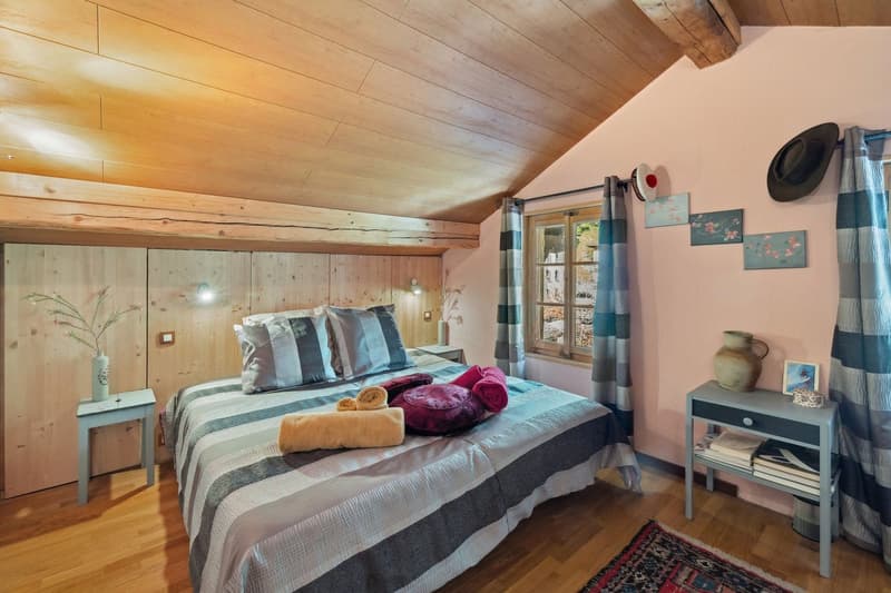 Beautiful chalet with two apartments close to Verbier (4)