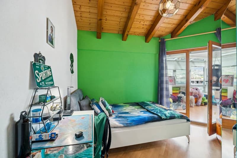 Charming 4.5 room apartment with mezzanine and private garden (9)