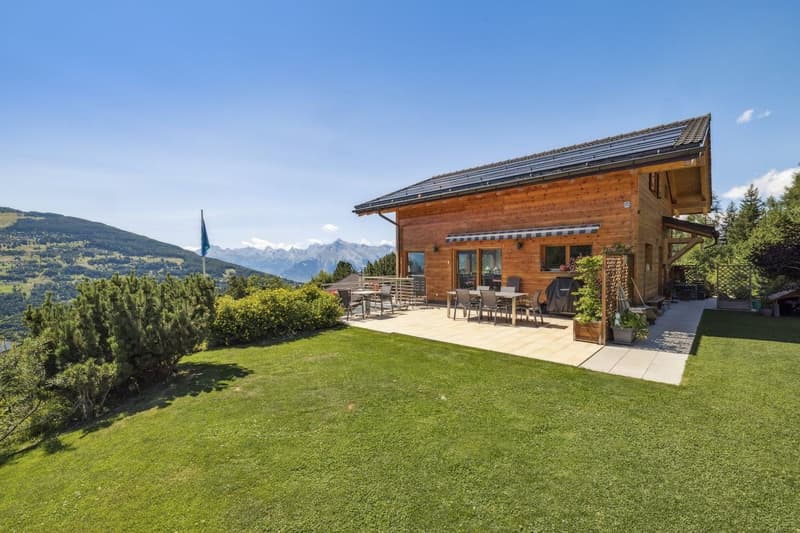 Contemporary Chalet with Panoramic View - Primary Residence (2)
