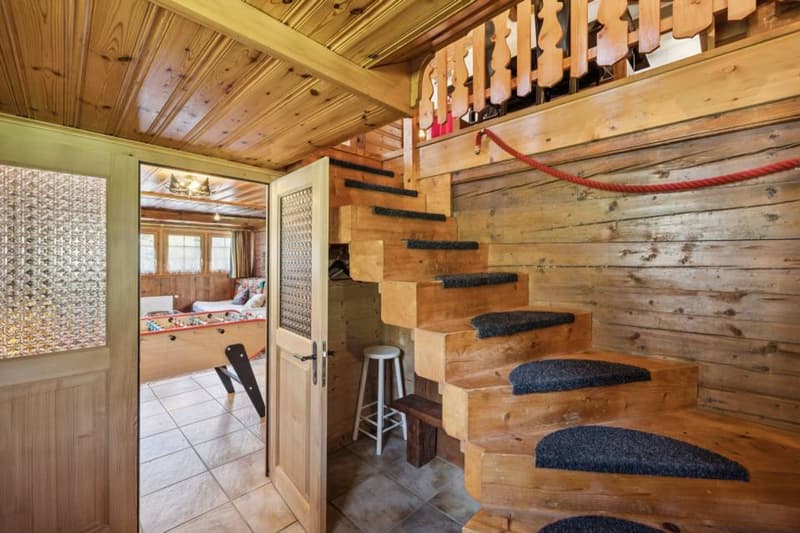 Charmanter Chalet mit zwei Wohnungen und authentischem Charme (6)