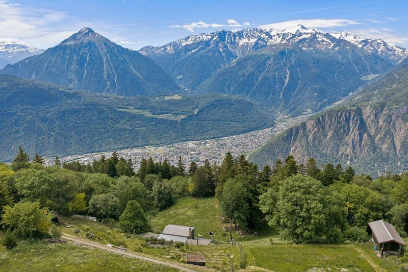 Chalet individuel 3,5 pièces en pleine nature Valaisanne (3)