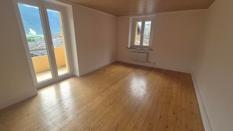 Maison villageoise de deux appartements. (6)