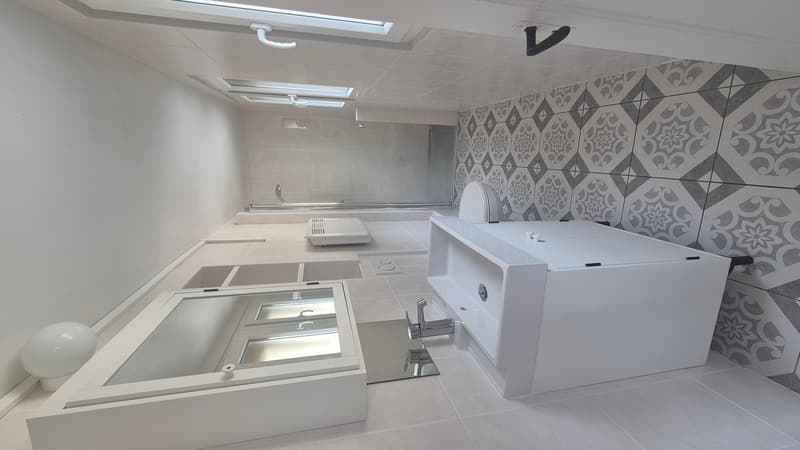 Casa di villaggio con due appartamenti (7)