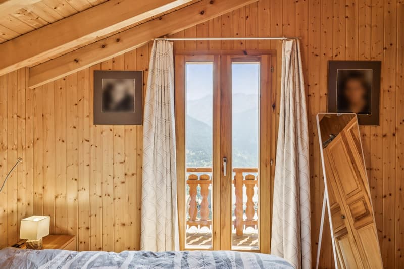 Charming chalet with wellness area and spectacular views (7)