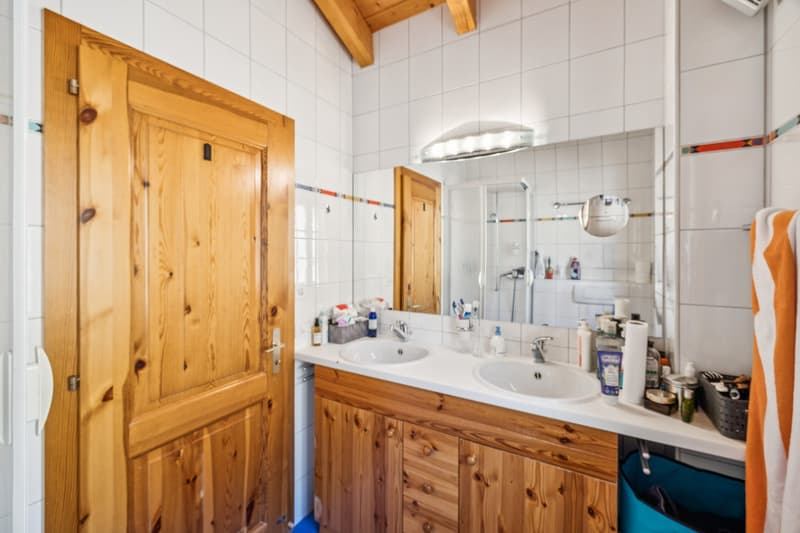 Charming chalet with wellness area and spectacular views (9)