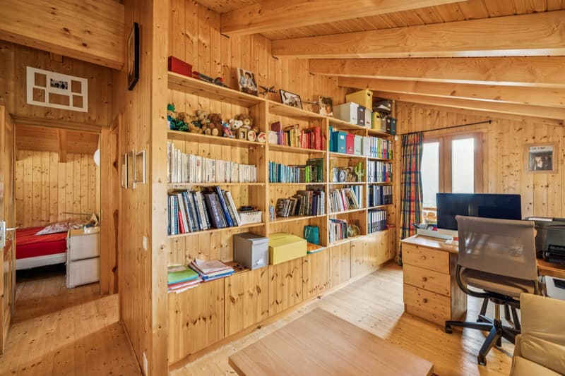 Charming chalet with wellness area and spectacular views (8)