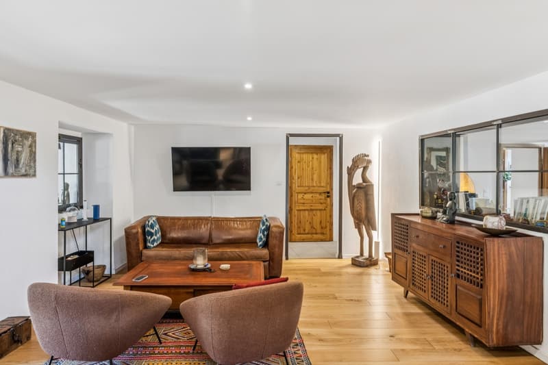 Villa jumelée dans un cadre verdoyant. (5)
