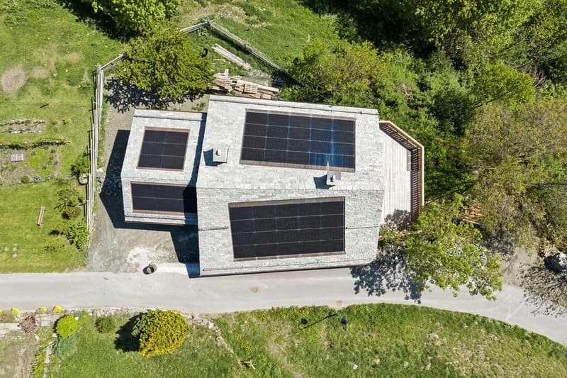 Charmant hameau de la commune de Liddes, bénéficie d'un cadre paisible (5)