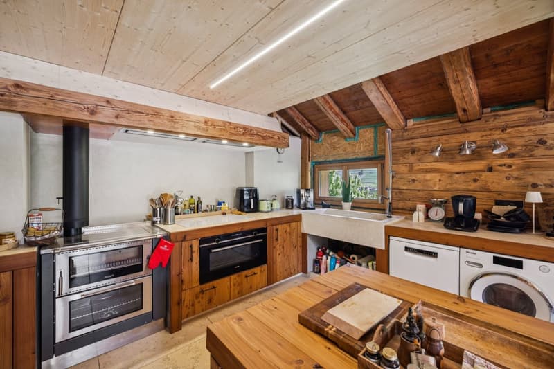 Charmant hameau de la commune de Liddes, bénéficie d'un cadre paisible (7)