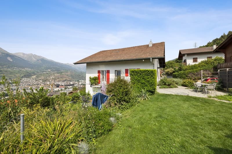 Immeuble locatif de 3 logements à proximité de Sion (1)