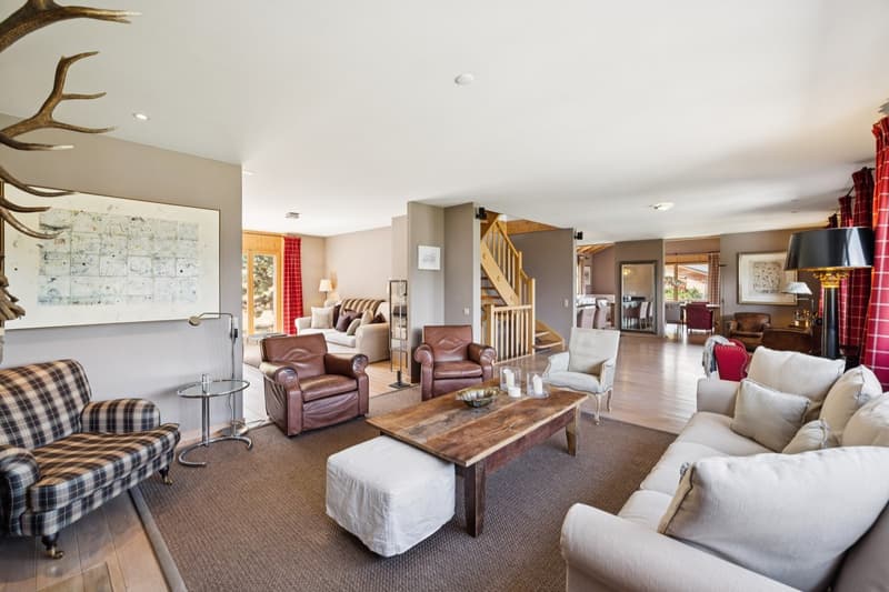 Chalet individuel très spacieux. (4)