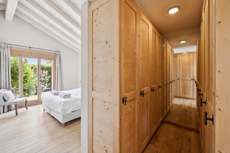 Chalet individuel très spacieux. (5)