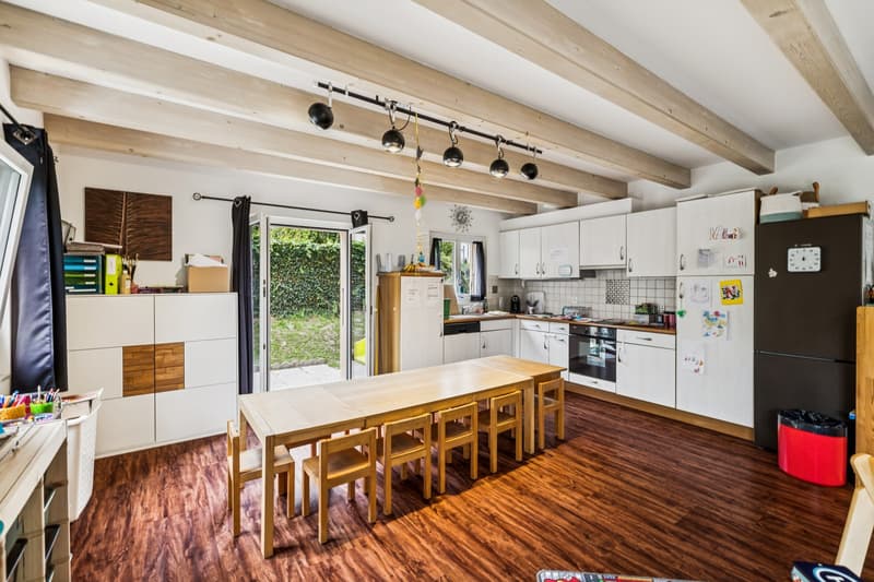 Belle villa individuelle de 5,5 pièces offrant de beaux volumes (5)