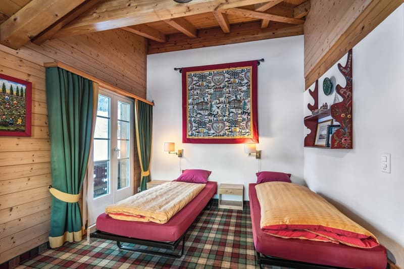 Magnificent exceptional chalet with panoramic views of the mountains (8)