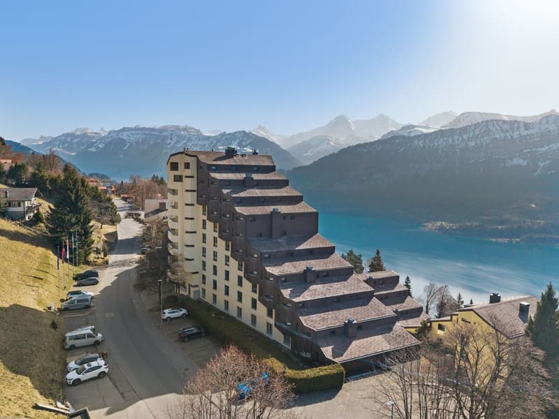 Charmant appartement de 3,5 pièces avec cuisine et salle de bains, lum (2)