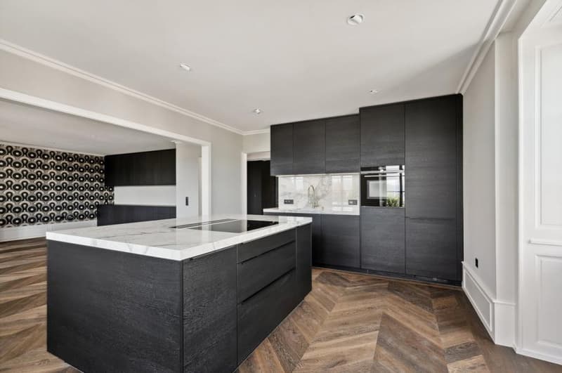 Character apartment in the heart of Rolle (3)