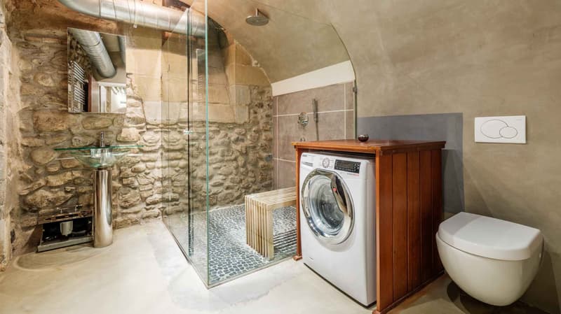 Souplex en excellent état situé dans un immeuble du XVIIIe siècle (9)