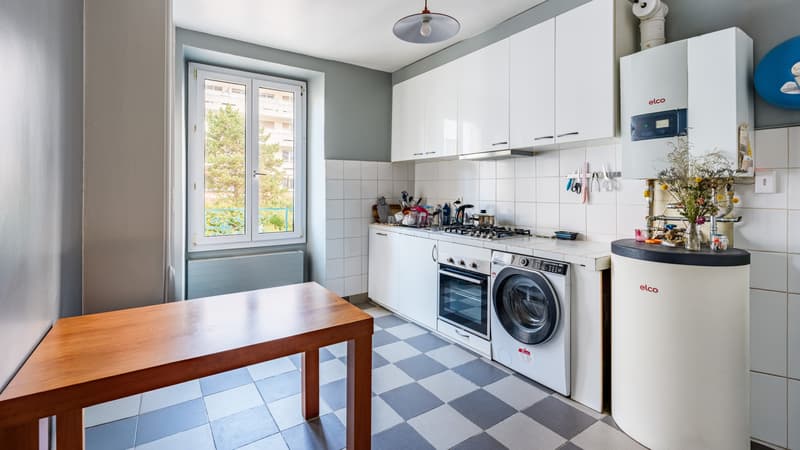 Appartement 5 pièces au 3ème étage