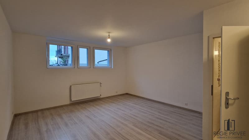 Studio 2