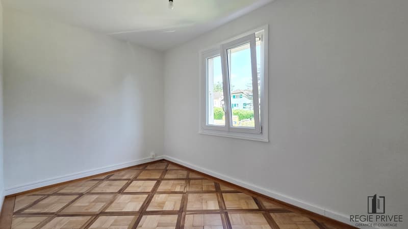 Appartamento con seminterrato privato e immenso giardino (6)