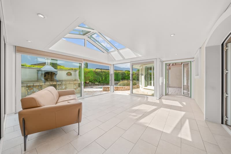 Provençal villa of exception with pool in Fully (2)