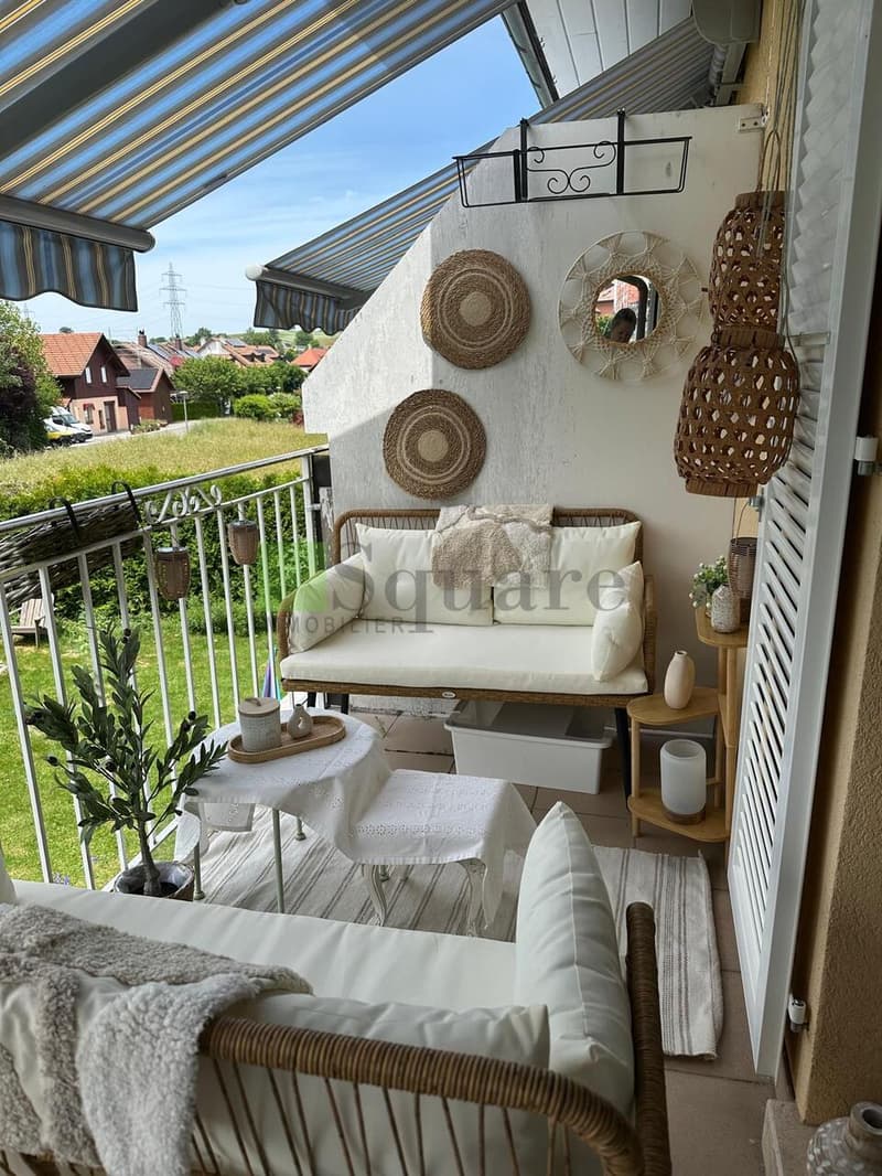Prachtiges Dachgeschoß-Apartment mit 4.5 Zimmern und freier Sicht (6)