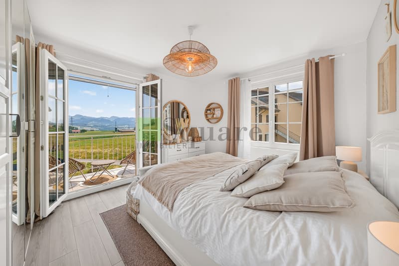 Magnifique appartement en duplex de 5.5 pièces avec vue dégagée (7)