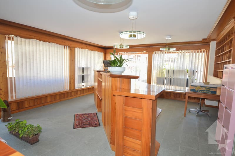 Commercial premises, top location (2)