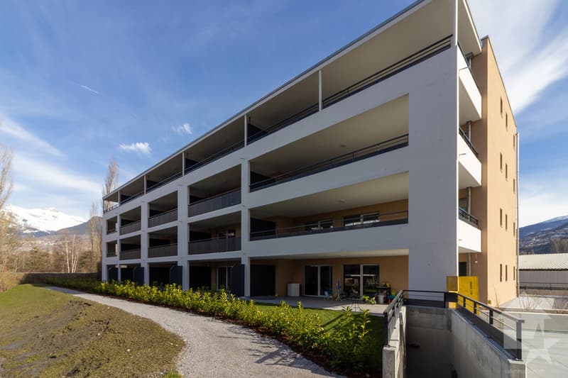 Appt 3.5 locali di 105 m2 con terrazza e prato (6)