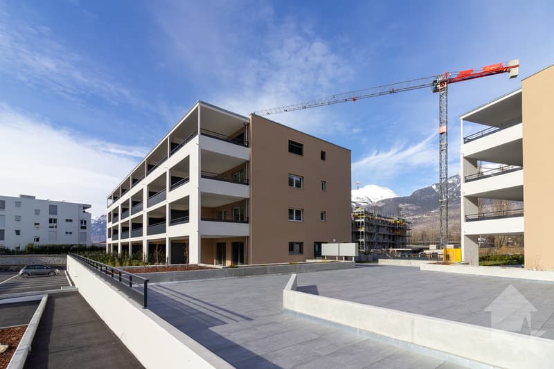 Appt 3.5 locali di 105 m2 con terrazza e prato (2)