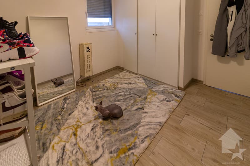 Rental building with 2 duplex apartments (13)