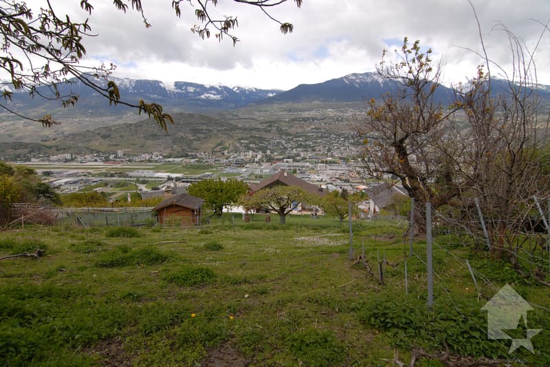 Magnificent plot in Salins (3)
