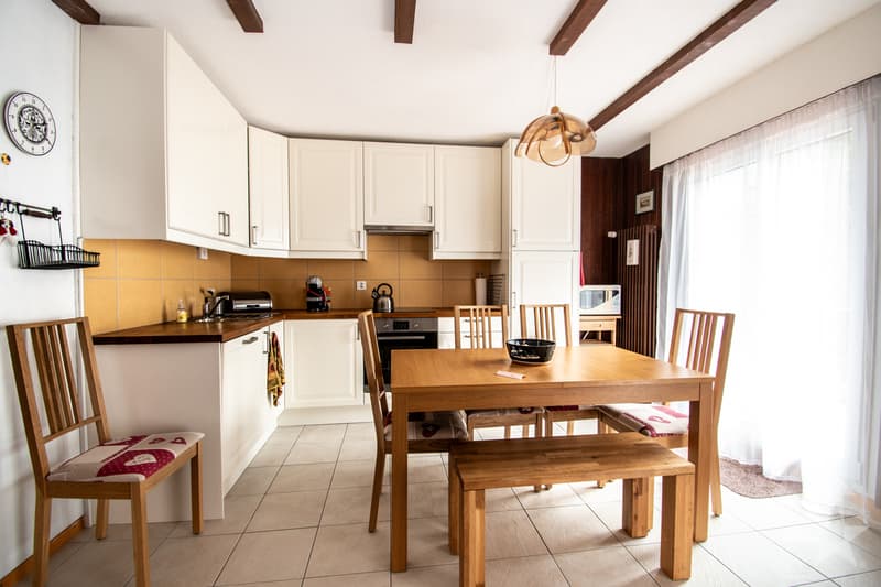 Torgon, renovated 3.5-room duplex in the "La Serve" building (3)