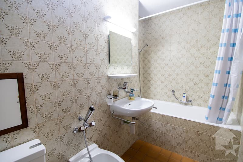 Torgon, renovated 3.5-room duplex in the "La Serve" building (7)
