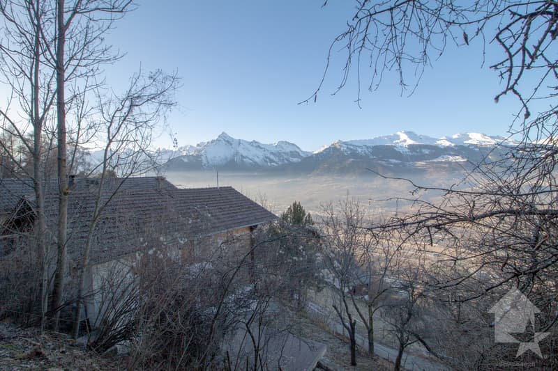Valaisan chalet with 4.5 rooms, just a stone's throw from the Piste de l'Ours (10)