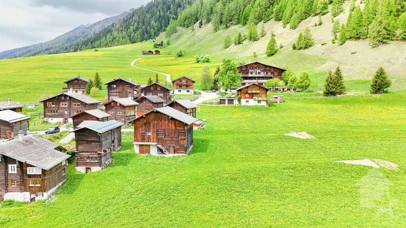 Building plot in Gluringen - Your dream home in the Alps! (2)
