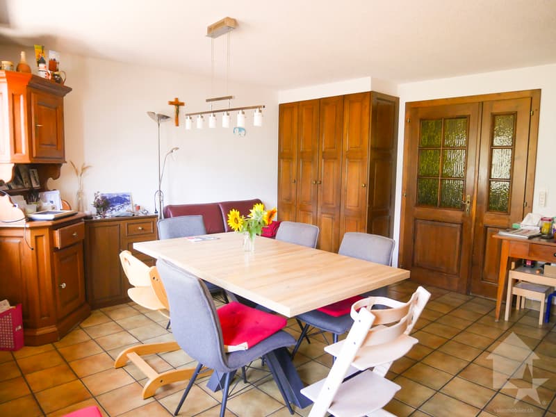 Grande maison familiale avec énormément de potentiel à La Rosière (2)