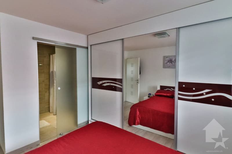 Beautiful villa composed of 2 independent apartments (9)